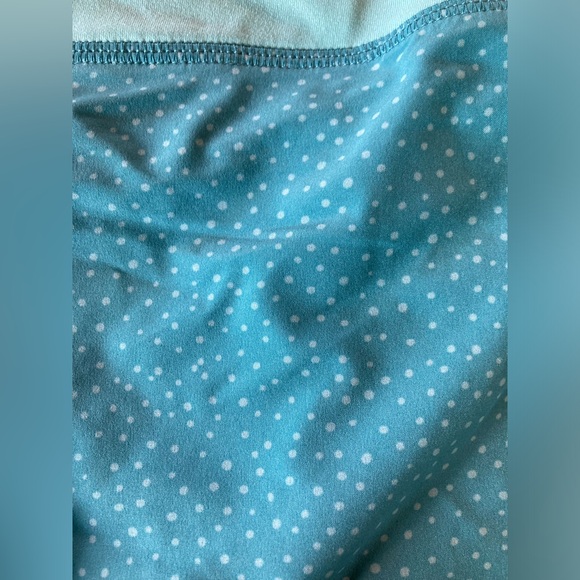 Women’s Rabbit Running 2.5” low rise “Catch Me If You Can” running shorts - Picture 6 of 6